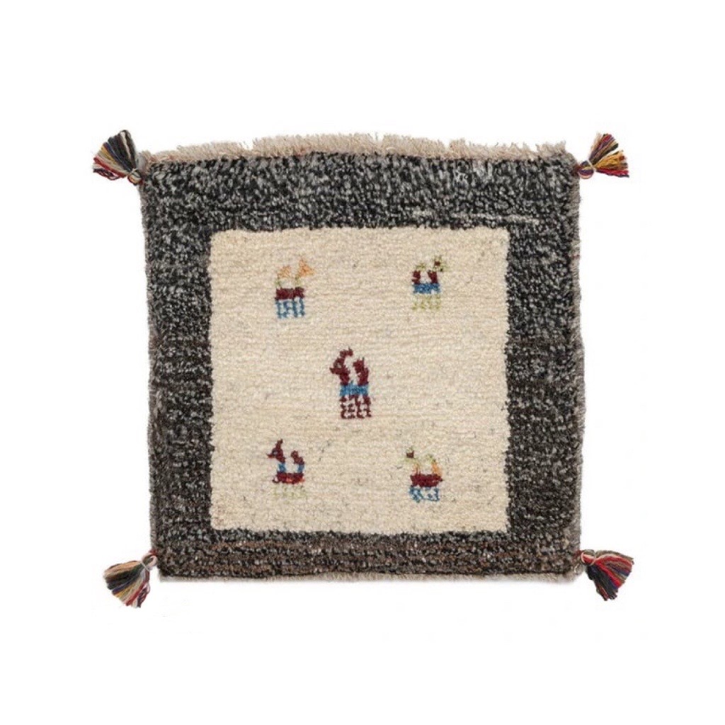 Handmade wool floor mat ｜手工羊毛地墊／神采飛羊