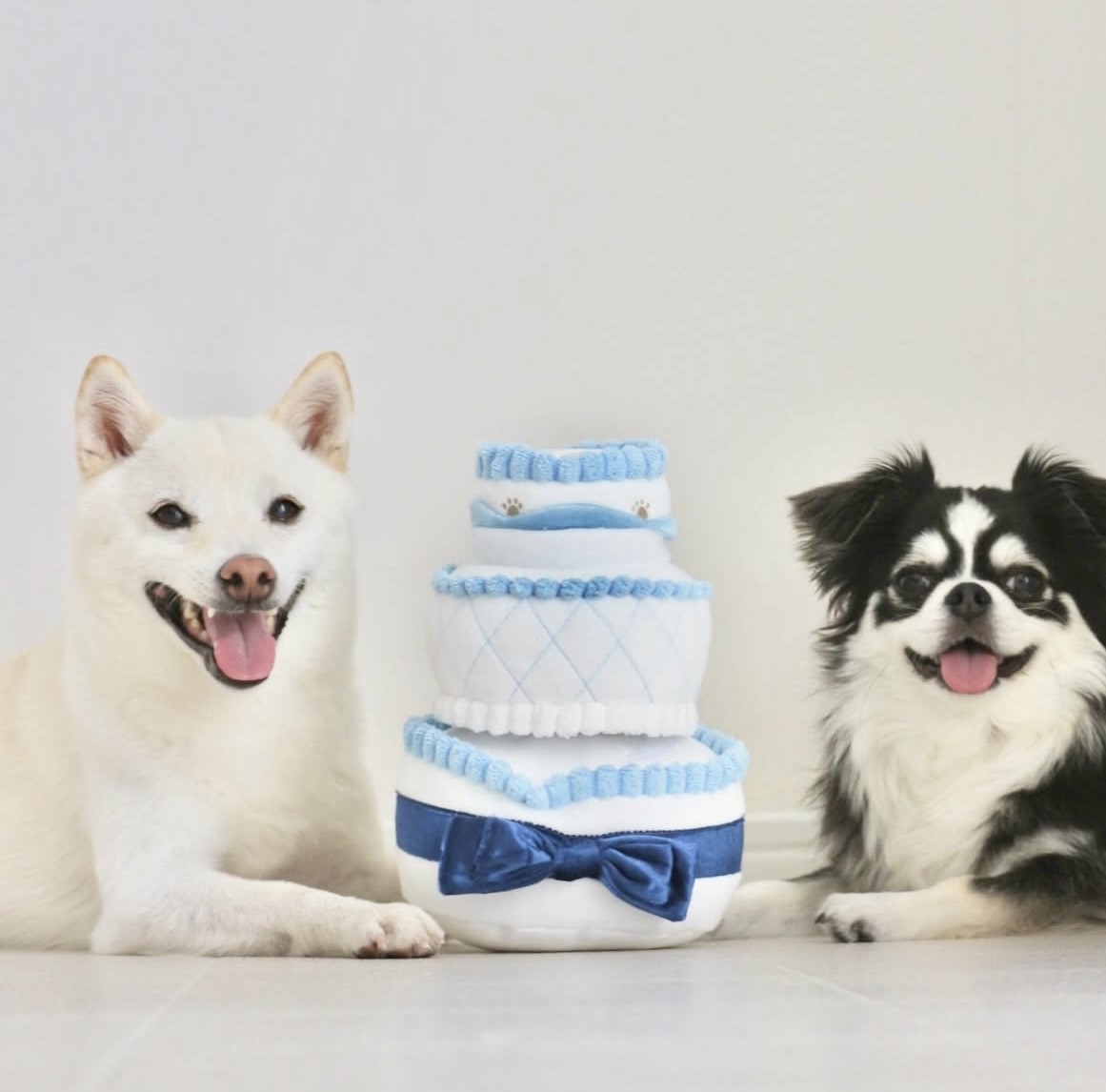 Happy wedding three-tier cake toy ｜新婚愉快三層大蛋糕玩具