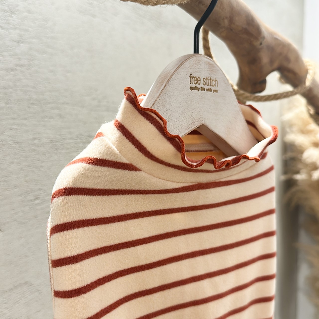 SALE |  紅杏磨毛條紋拼接洋裝  XXL 