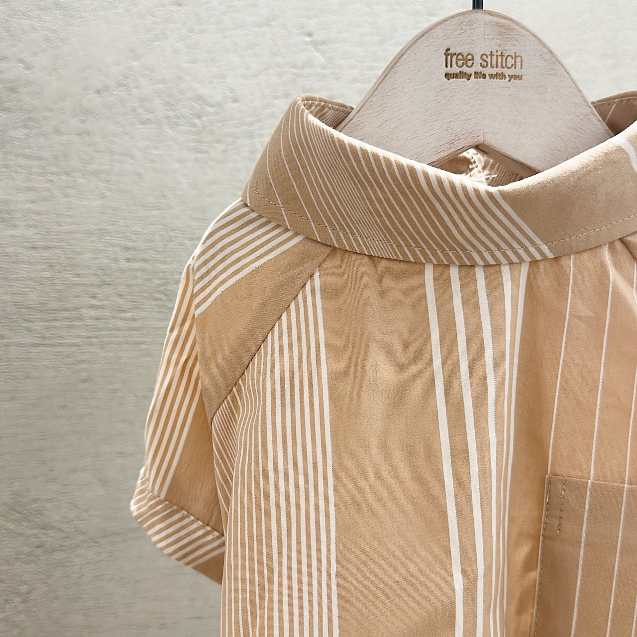 SALE |  杏色直條紋棉料襯衫 XL
