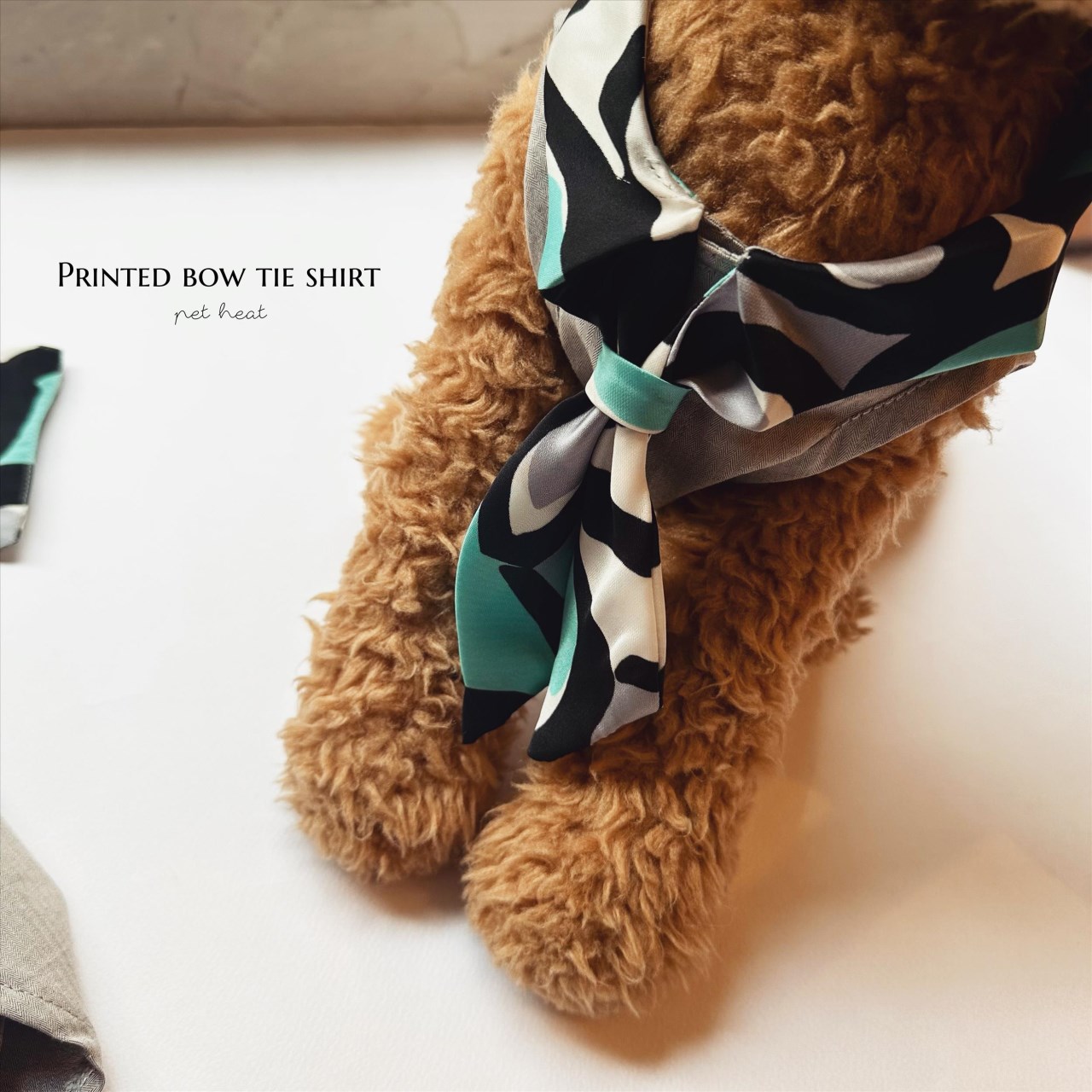 Printed Bow Tie Shirt  ｜印花領結薄料襯衫 