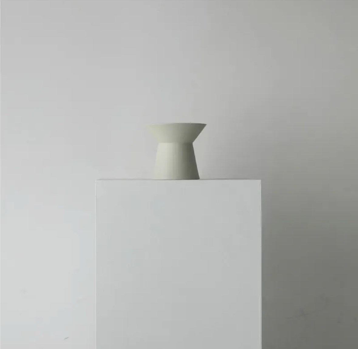 日本CHALICE 精緻毛孩碗 絹 -kinu-