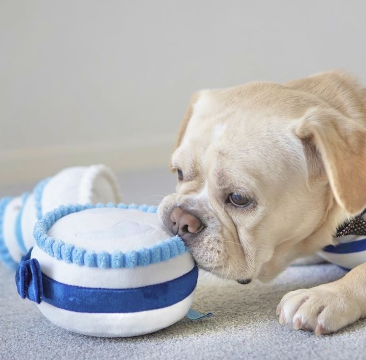 Happy wedding bouquet with toys｜新婚愉快捧花藏食玩具  