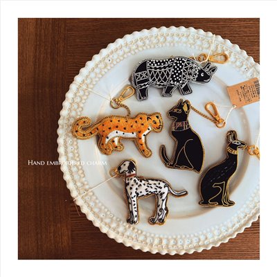 手工刺繡動物吊飾
