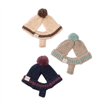 fur ball knitted hat ｜露耳毛球針織帽 