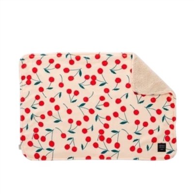 Little Cherry Double Sided Blanket ｜櫻桃雙面毛毯 紅櫻桃